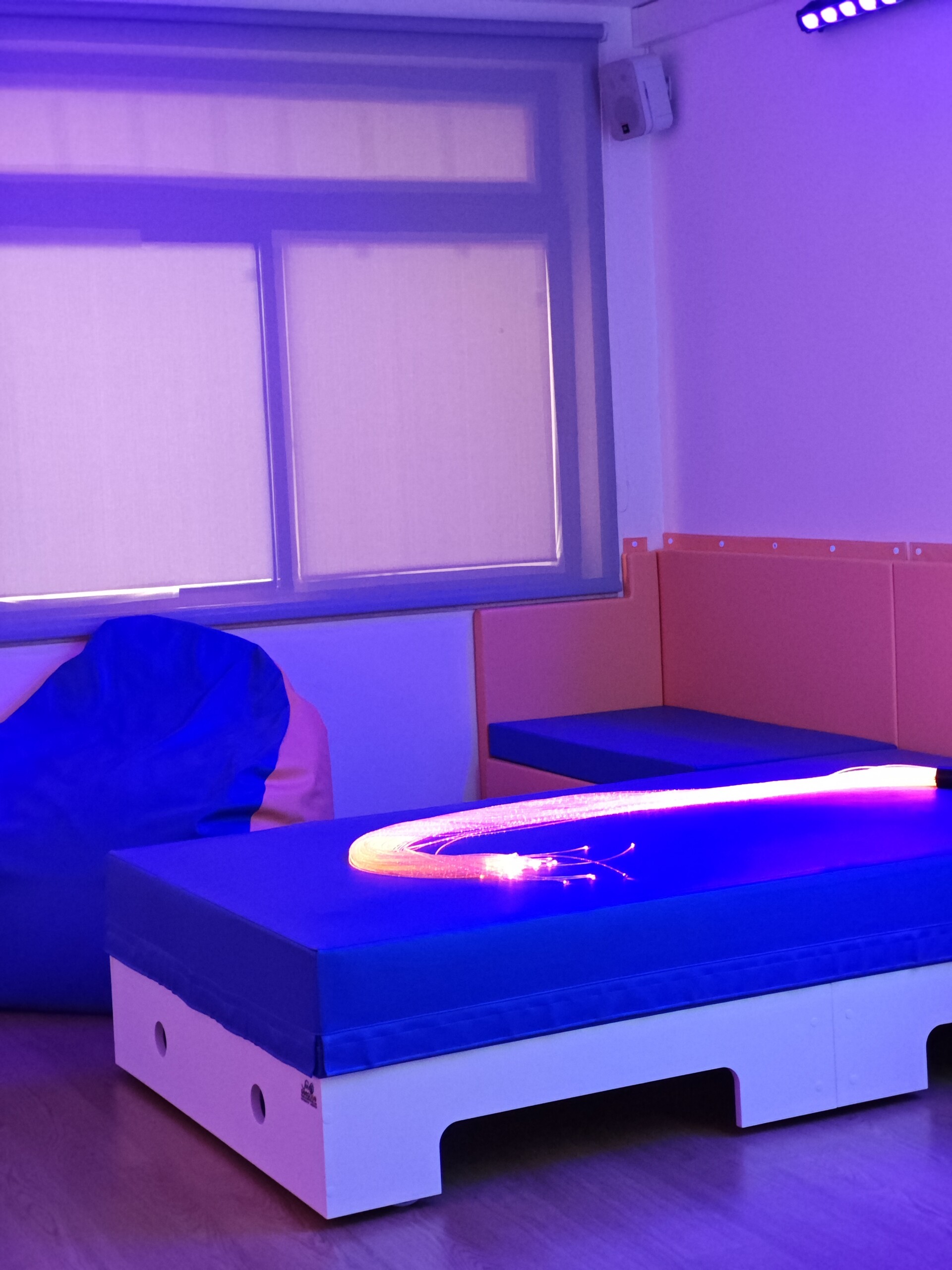 cama e puff – Sala Snoezelen